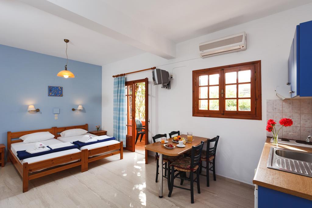 Flisvos Rooms Plakiász Szoba fotó